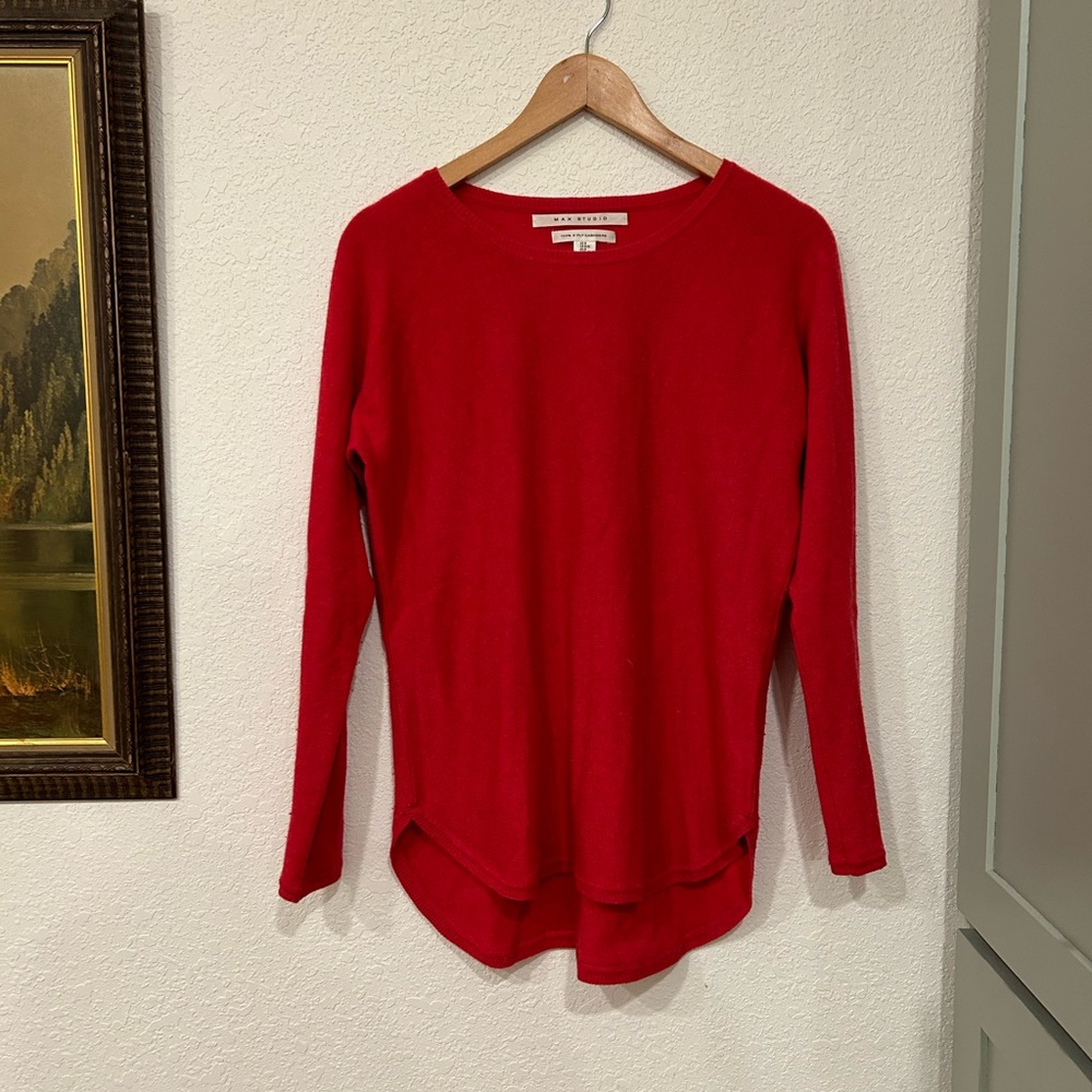 Cashmere sweater